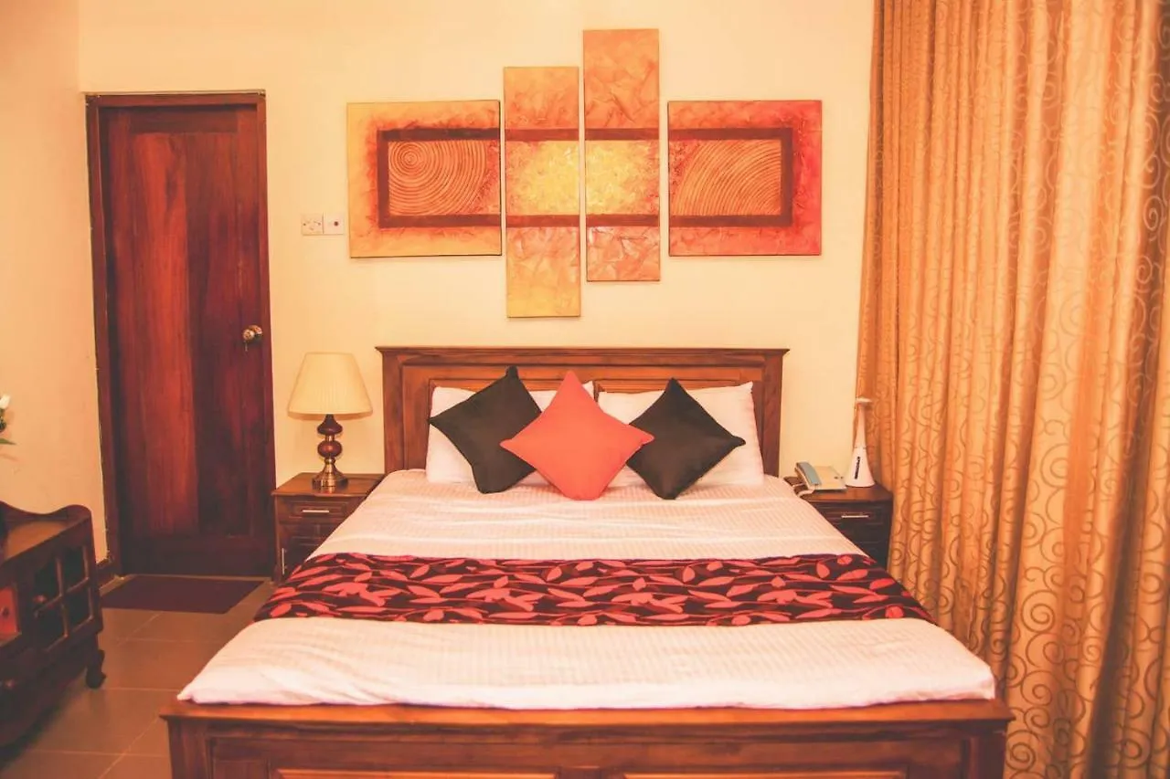 Country Breeze Villa Dalupotha